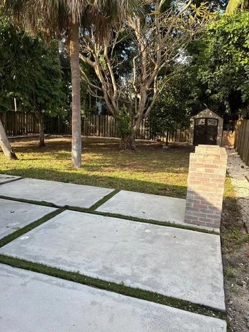 a view of a bench in the patio