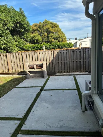 $3,900 | 1757 Southwest 24th Terrace, Miami, FL 33145