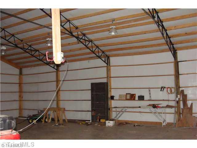 1933 Eldora Road Ararat, NC 27007 - Photo 7 of 9 Interior Space/Layout.