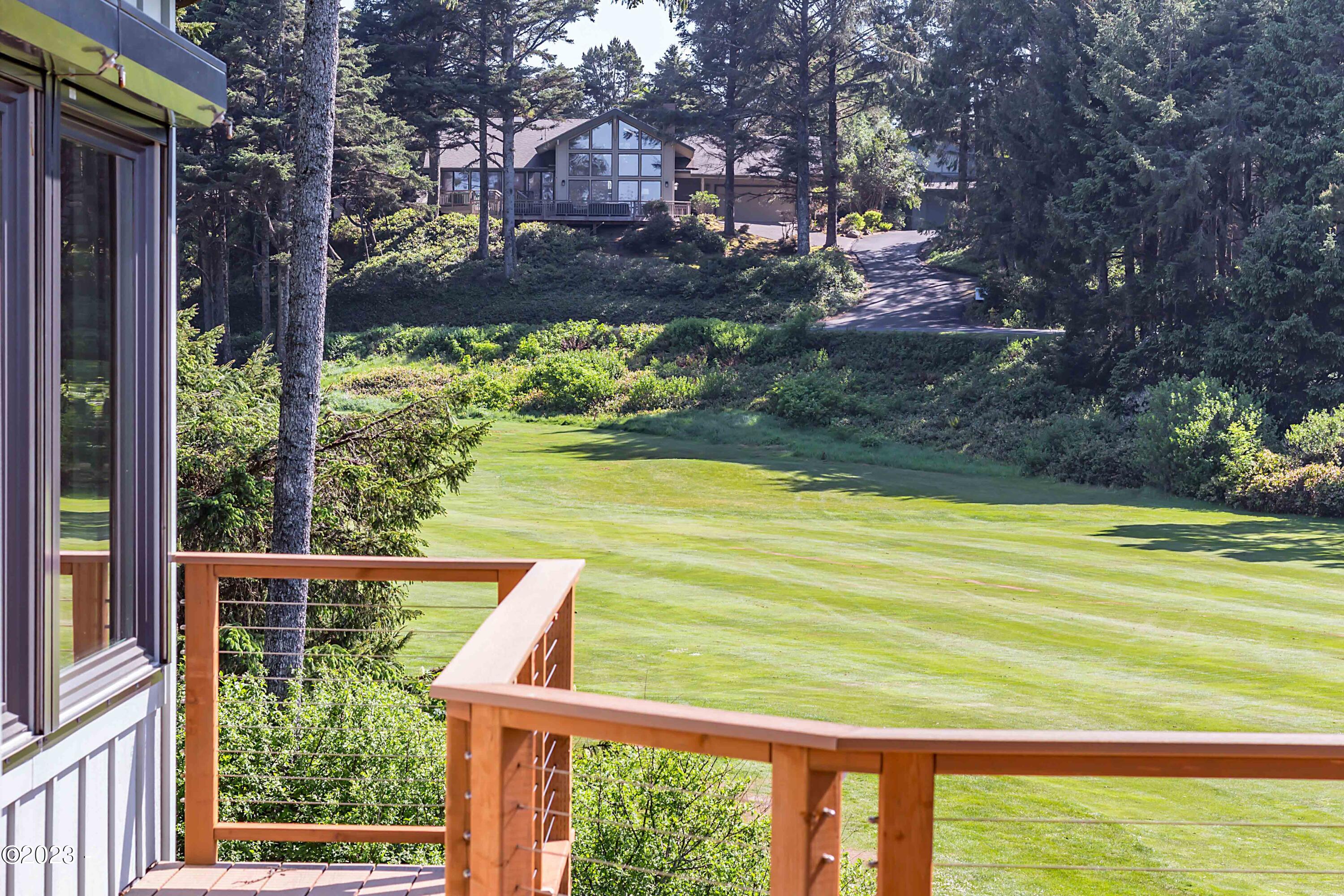 115 West Bay Point Road Gleneden Beach, OR 97388 - Photo 18 of 54 115 W Bay Point - web-19