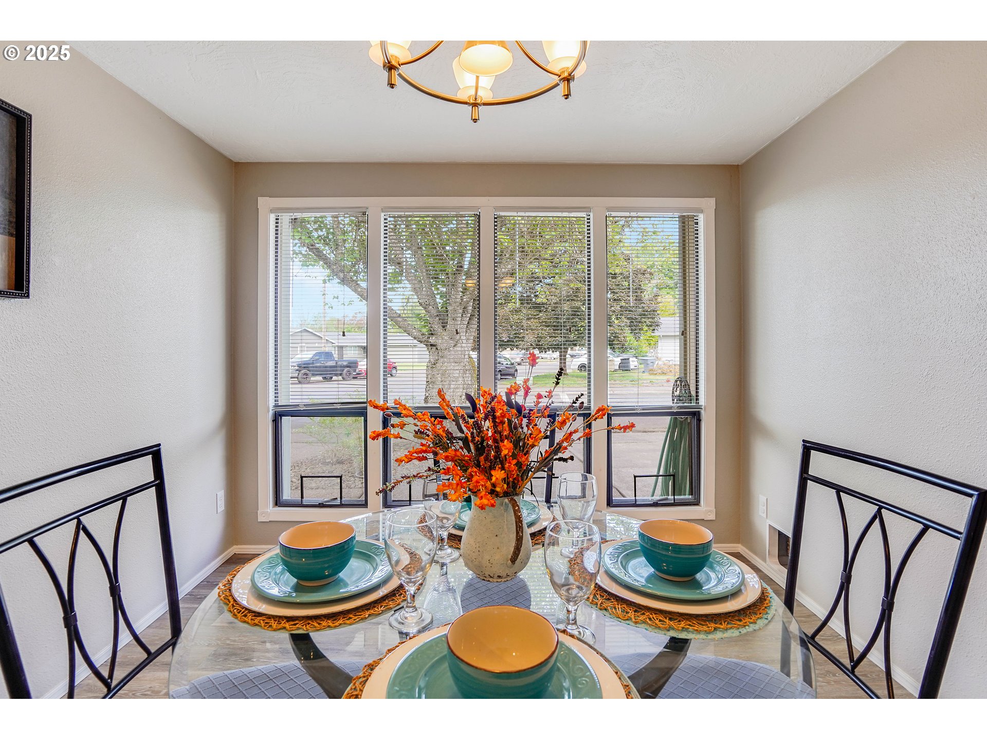 4495 Madrona Way Southeast Albany, OR 97322 - Photo 12 of 29 a view of a dining room with furniture window and outside view