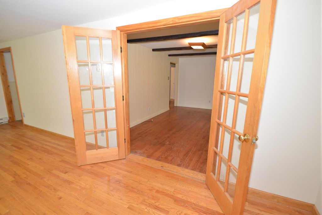 37 Greenwich Road Amherst, MA 01002 - Photo 10 of 19 Gallery Image 10