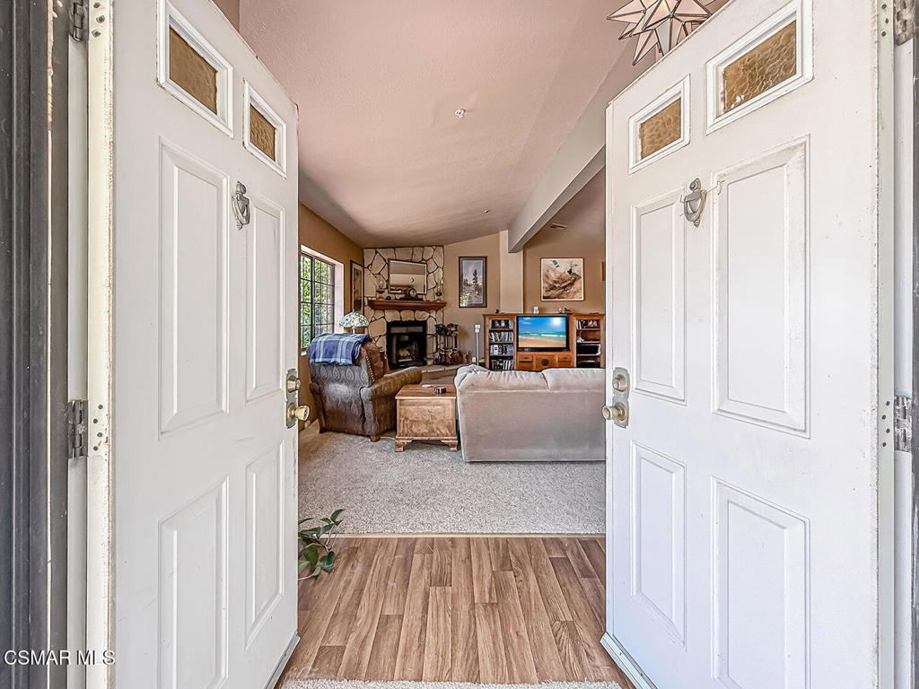 33045 Oracle Hill Road Palmdale, CA 93550 - Photo 5 of 61