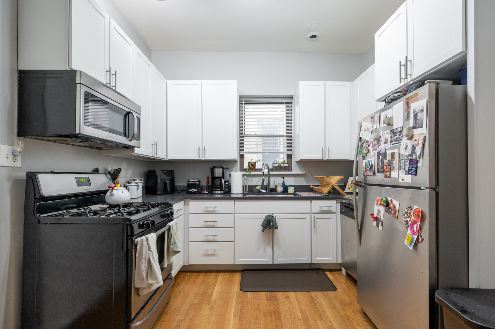 2425 North Geneva Terrace Chicago, IL 60614 - Photo 7 of 7