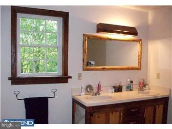 1340 Wright Road Quakertown, PA 18951 - Photo 9 of 12