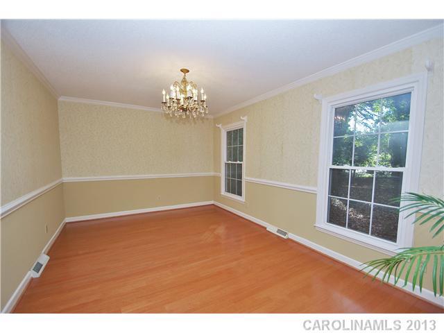 6506 Silver Fox Road Charlotte, NC 28270 - Photo 8 of 16