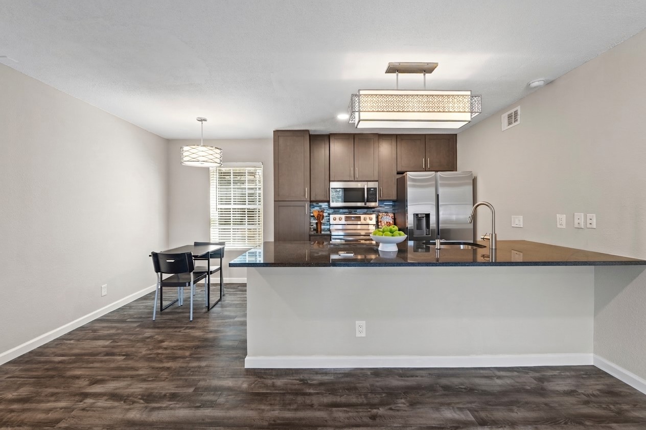 910 Duncan Lane, Unit 1 Austin, TX 78705 - Photo 5 of 28