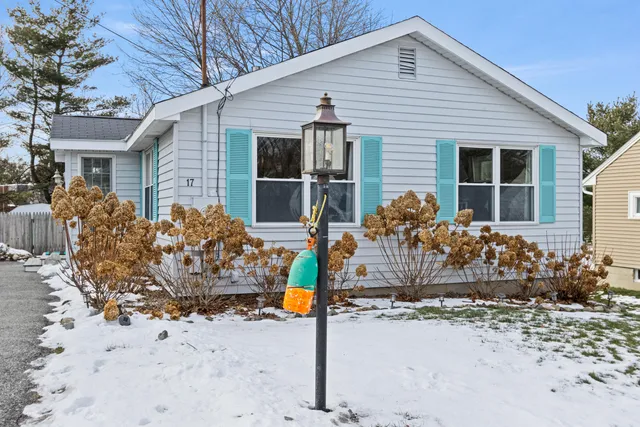 $599,000 | 17 Spring Street, South Portland, ME 04106