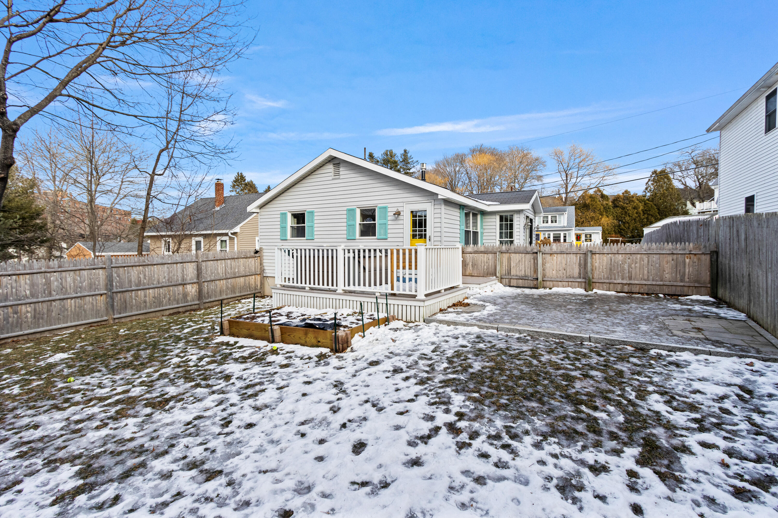 17 Spring Street South Portland, ME 04106 - Photo 21 of 24 2025123AR-71045