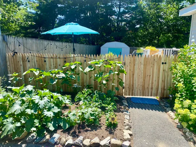 $599,000 | 17 Spring Street, South Portland, ME 04106