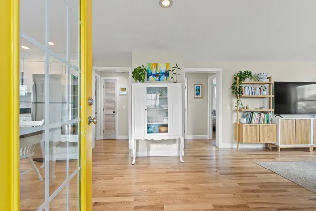 $599,000 | 17 Spring Street, South Portland, ME 04106