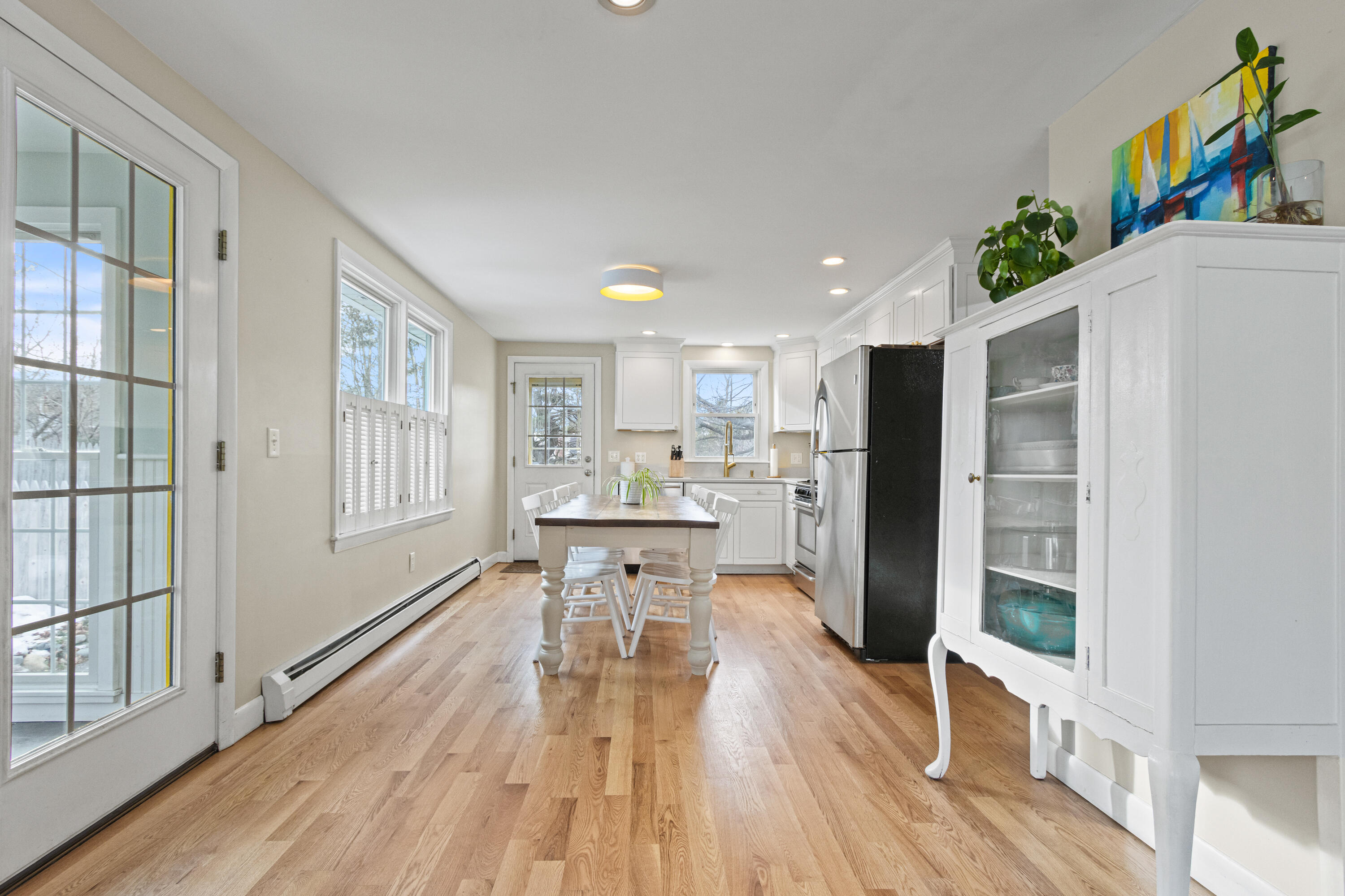 17 Spring Street South Portland, ME 04106 - Photo 7 of 24 2025123AR-71013