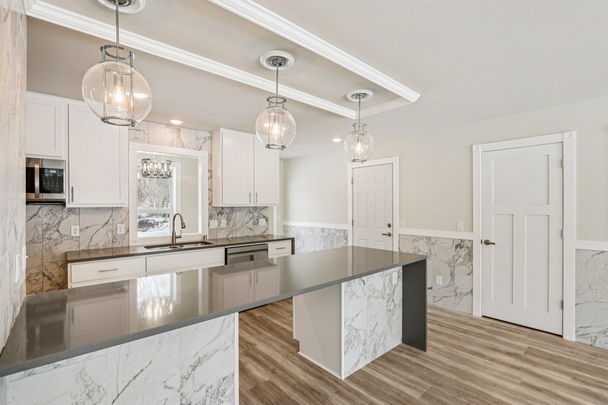 8106 Monroe Street Burlington, WI 53105 - Photo 13 of 50 15-web-or-mls-Monroe St-S0502-015