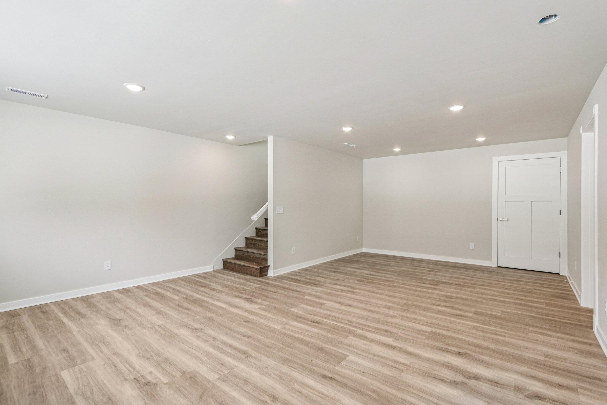 8106 Monroe Street Burlington, WI 53105 - Photo 32 of 50 34-web-or-mls-Monroe St-S0502-034