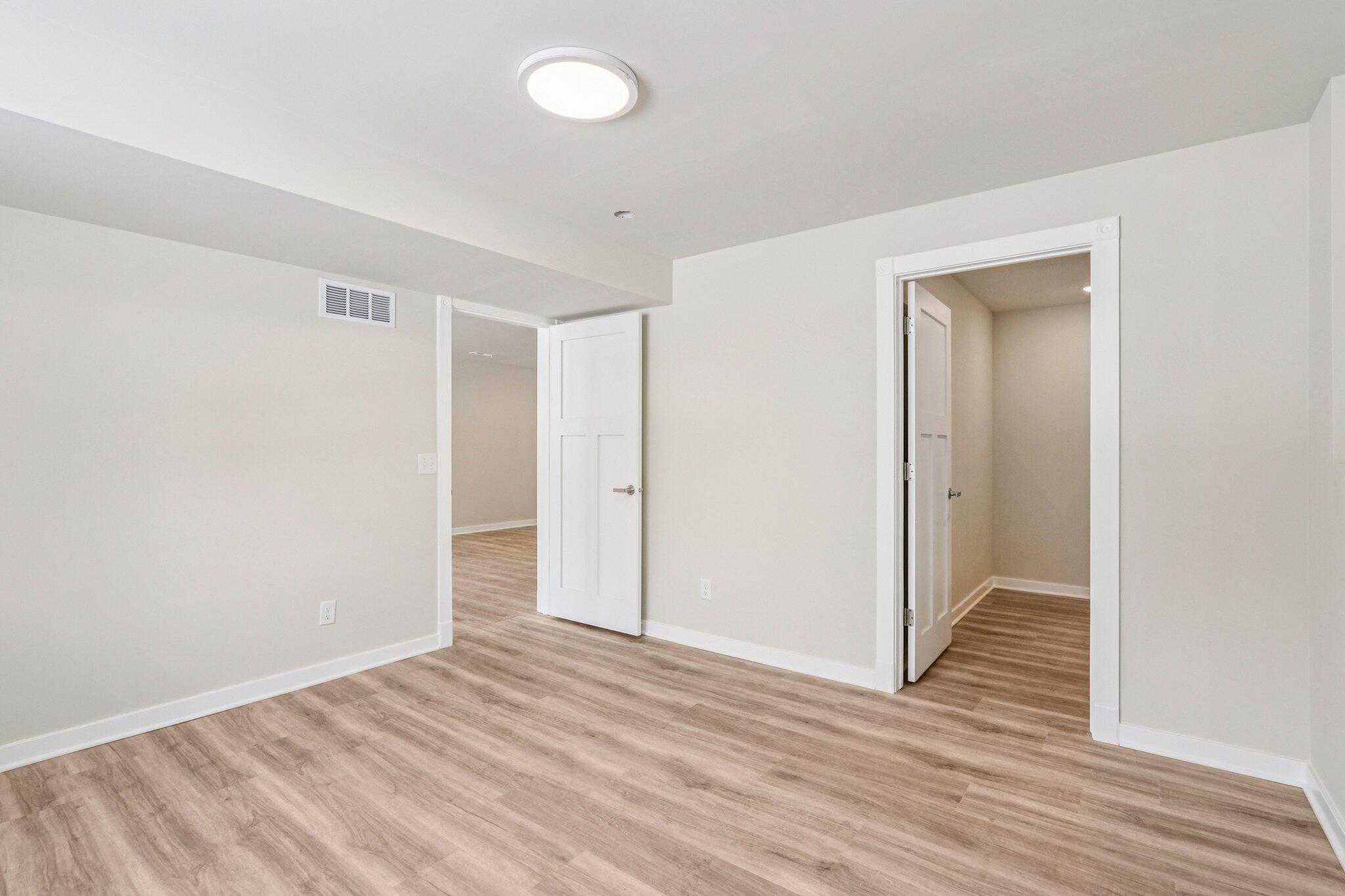 8106 Monroe Street Burlington, WI 53105 - Photo 40 of 50 42-web-or-mls-Monroe St-S0502-042