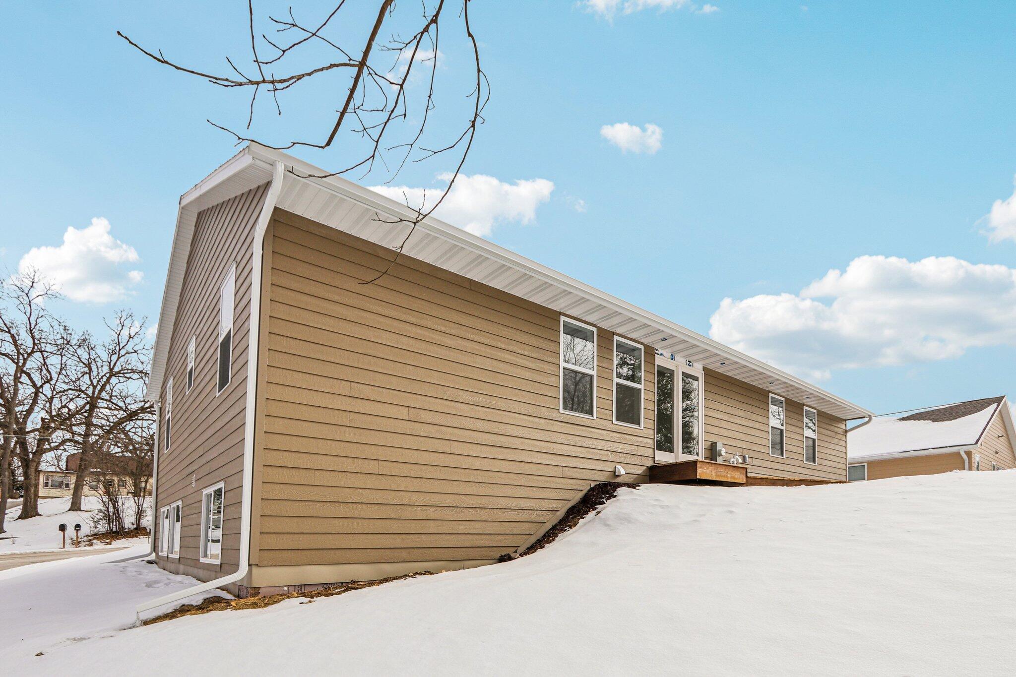 8106 Monroe Street Burlington, WI 53105 - Photo 46 of 50 53-web-or-mls-Monroe St-S0502-053