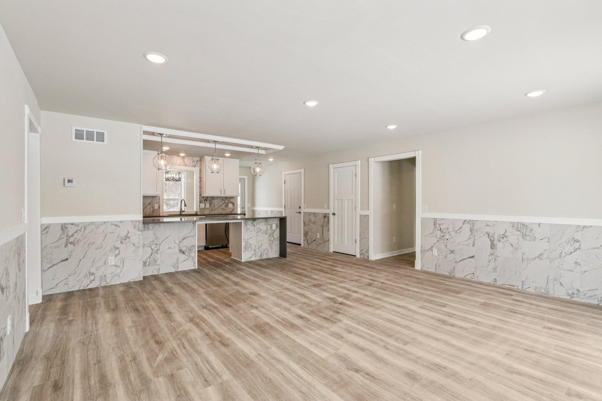 8106 Monroe Street Burlington, WI 53105 - Photo 6 of 50 6-web-or-mls-Monroe St-S0502-006