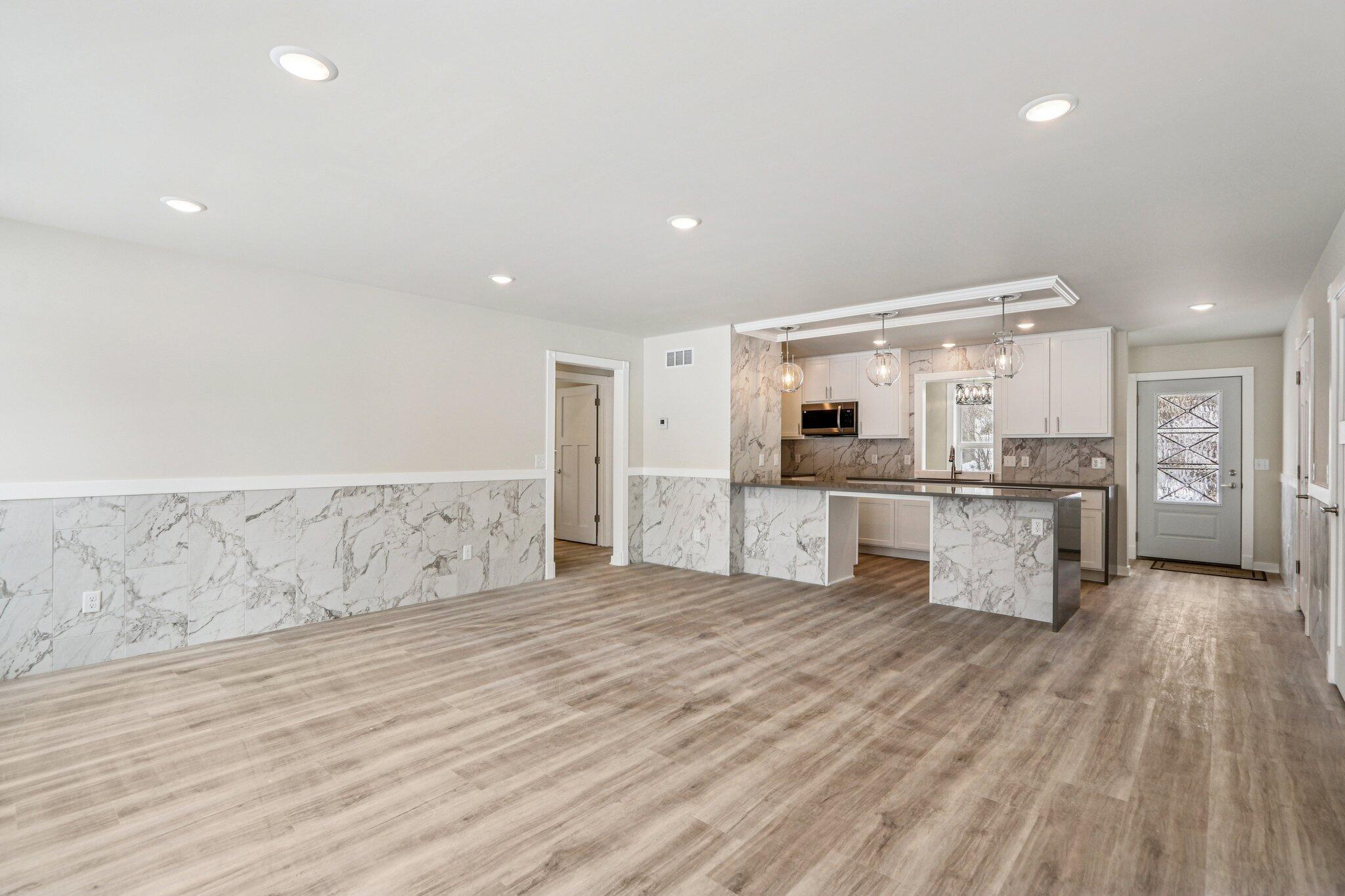 8106 Monroe Street Burlington, WI 53105 - Photo 7 of 50 7-web-or-mls-Monroe St-S0502-007