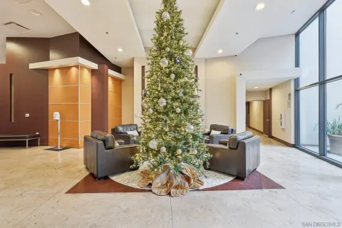 $436,900 | 530 K Street, Unit 216, San Diego, CA 92101