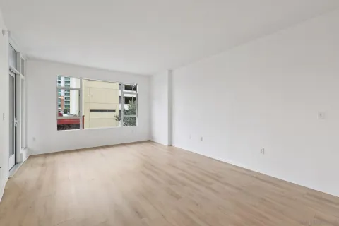 $436,900 | 530 K Street, Unit 216, San Diego, CA 92101