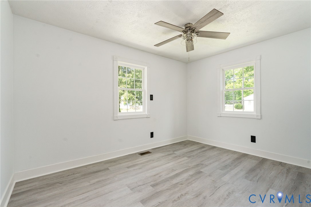 6701 Lakemont Road Quinton, VA 23141 - Photo 19 of 44