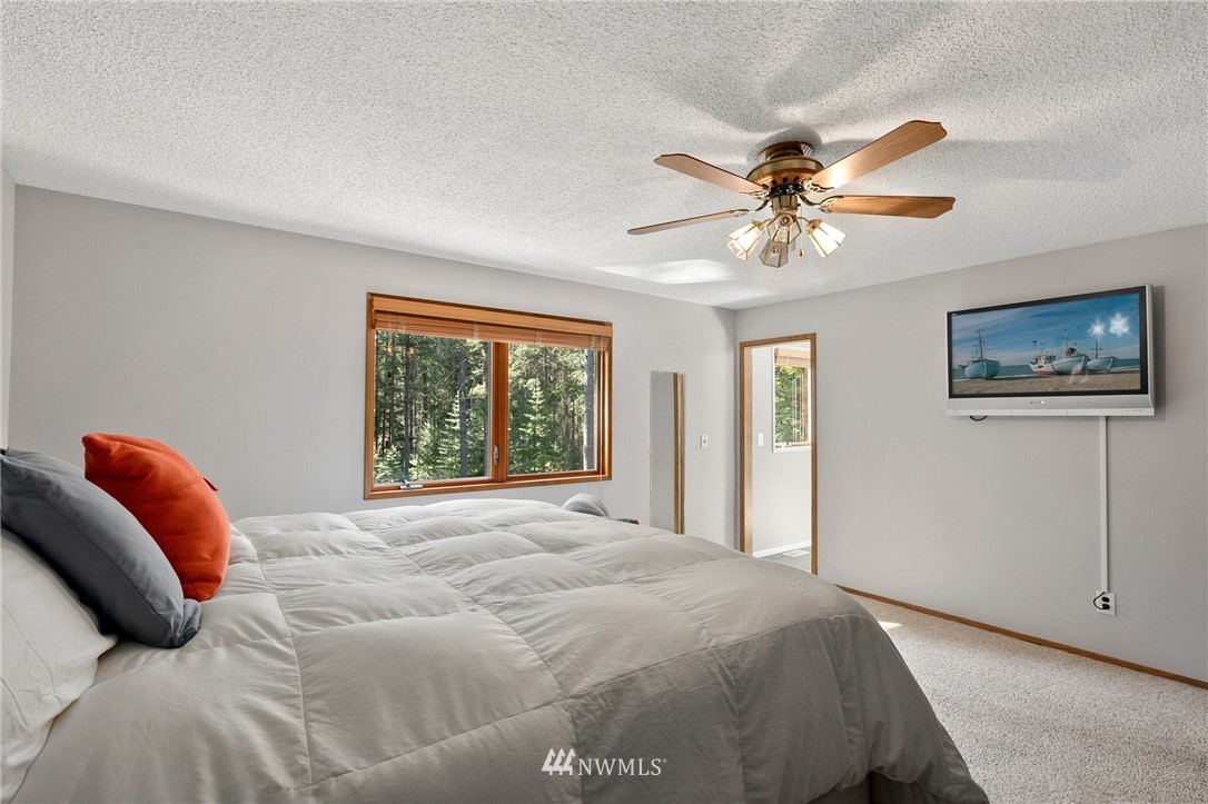10720 Ridge Rim Trail Southeast Port Orchard, WA 98367 - Photo 13 of 38 Gallery Image 13