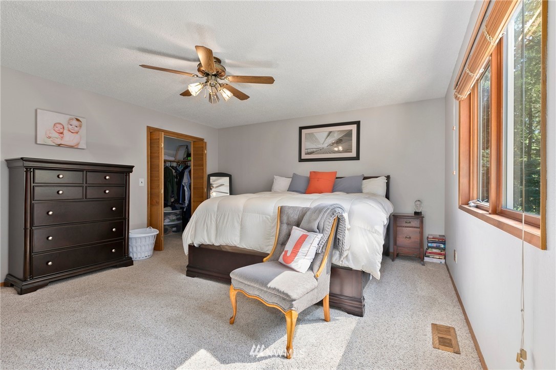 10720 Ridge Rim Trail Southeast Port Orchard, WA 98367 - Photo 15 of 38 Gallery Image 15