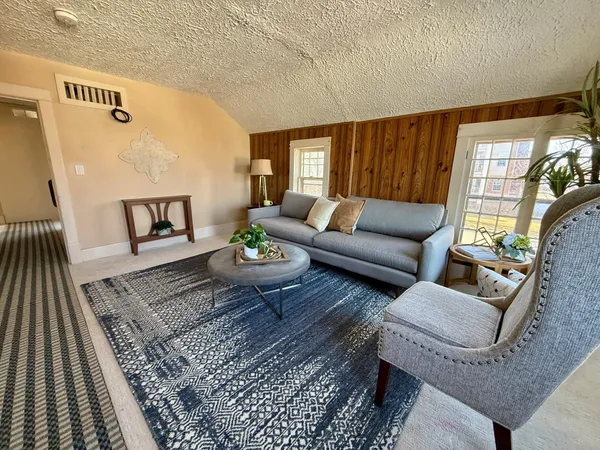 $399,900 | 532 1st Avenue Northeast, Osseo, MN 55369