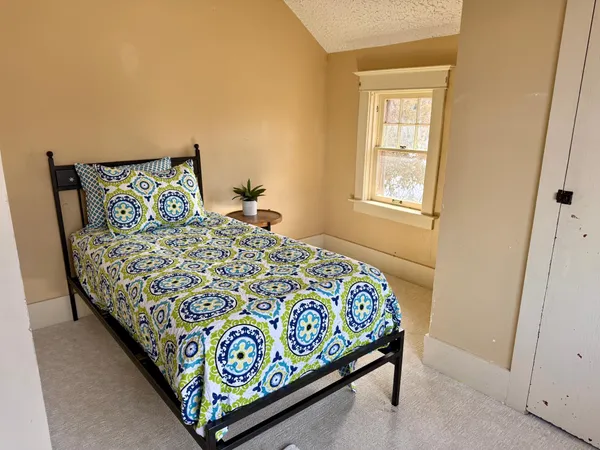 $399,900 | 532 1st Avenue Northeast, Osseo, MN 55369