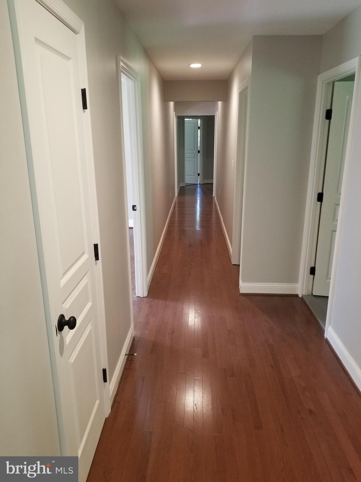 3789 Ivory Road Glenelg, MD 21737 - Photo 21 of 57 Upstairs Hallway