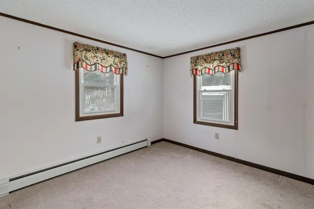 $320,000 | 60 Cobble Hill Road, Milton, VT 05468