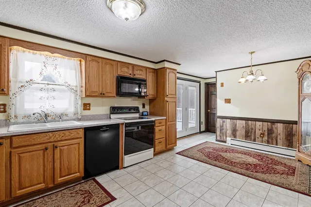 $320,000 | 60 Cobble Hill Road, Milton, VT 05468