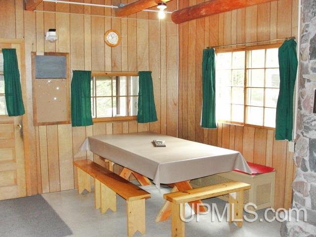 N17487 Sonnenberg Road Pembine, WI 54156 - Photo 4 of 31 Gallery Image 4