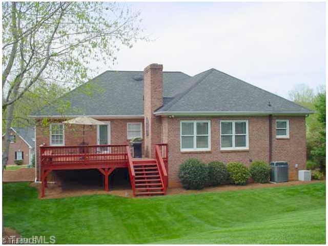 7085 Bridgewood Road Clemmons, NC 27012 - Photo 15 of 16 Exterior Back.