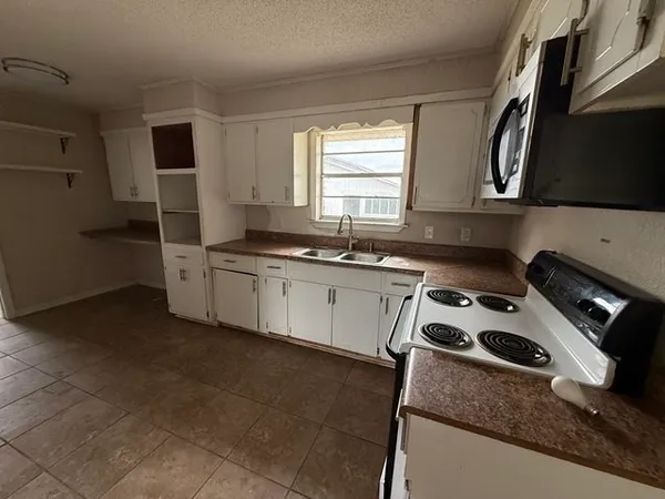 $119,900 | 1072 Highway 280, Reidsville, GA 30453