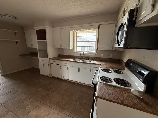 $199,900 | 1072 Highway 280, Reidsville, GA 30453