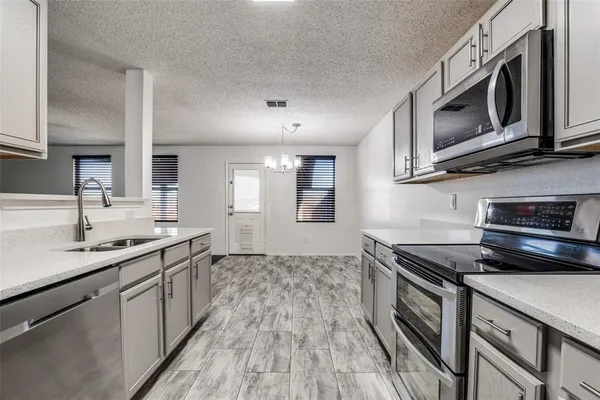 $2,250 | 1501 Big Lake, Mesquite, TX 75181