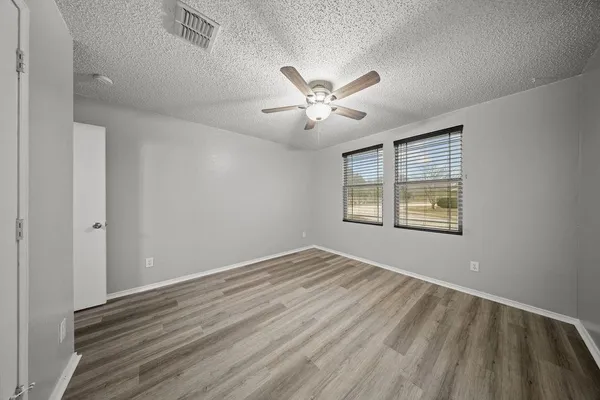 $2,250 | 1501 Big Lake, Mesquite, TX 75181