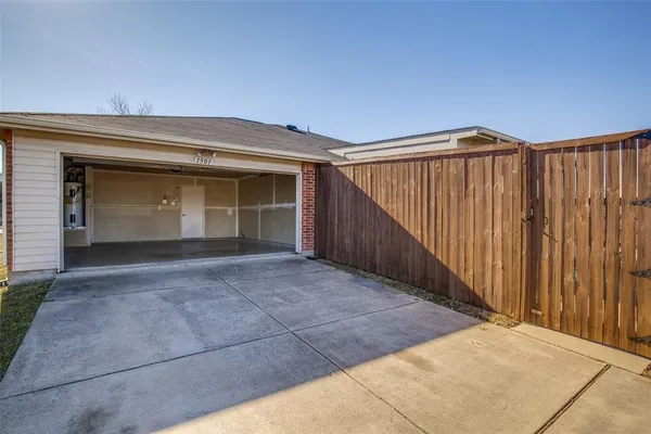 $2,250 | 1501 Big Lake, Mesquite, TX 75181