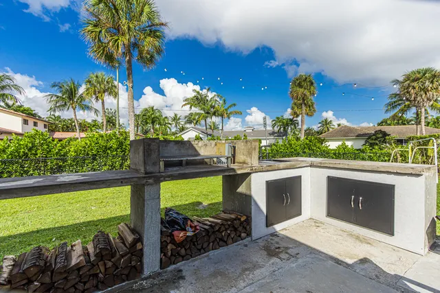 $2,875,000 | 1049 West Palmetto Park Road, Boca Raton, FL 33486