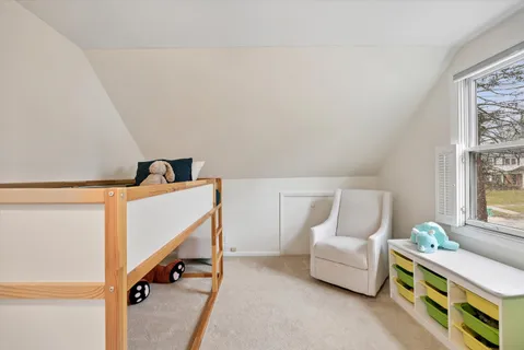 $550,000 | 927 North Haddow Avenue, Arlington Heights, IL 60004