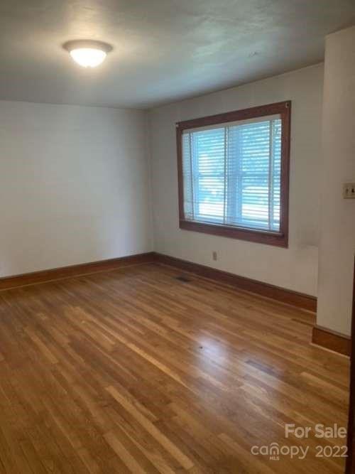 314 9th Street Southwest Conover, NC 28613 - Photo 8 of 12 Gallery Image 8