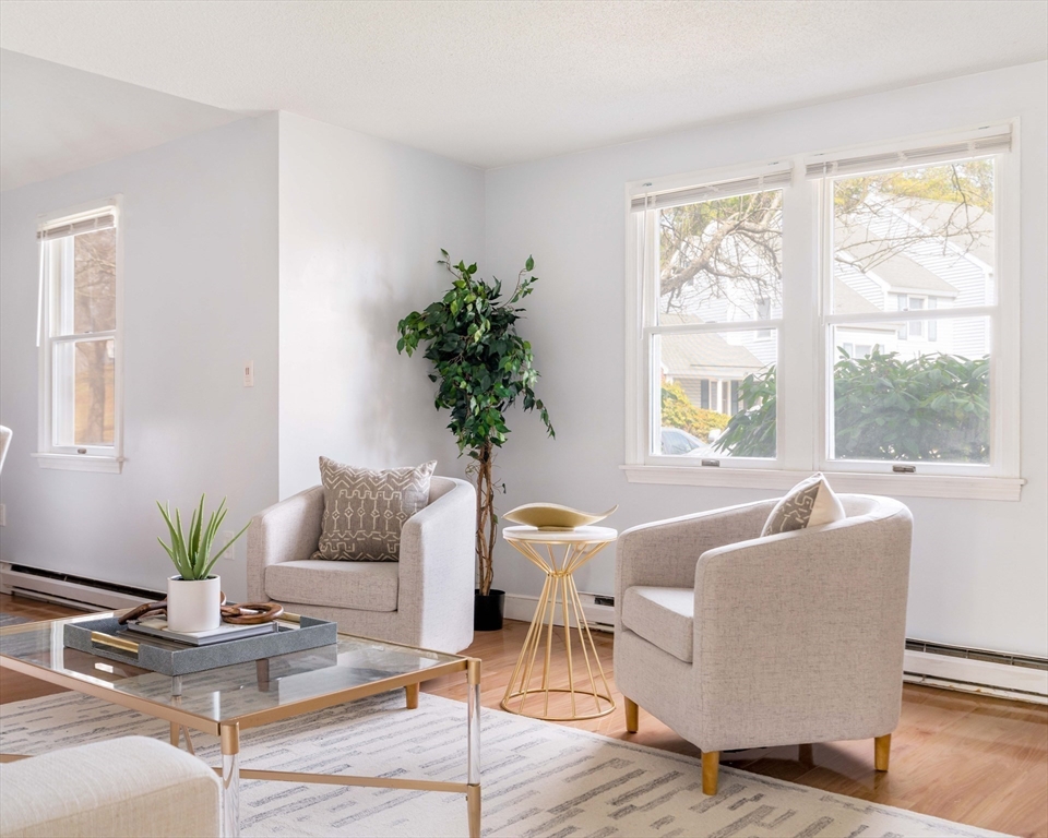 8 Victoria Heights Road, Unit 8 Boston, MA 02136 - Photo 4 of 29 Gallery Image 4
