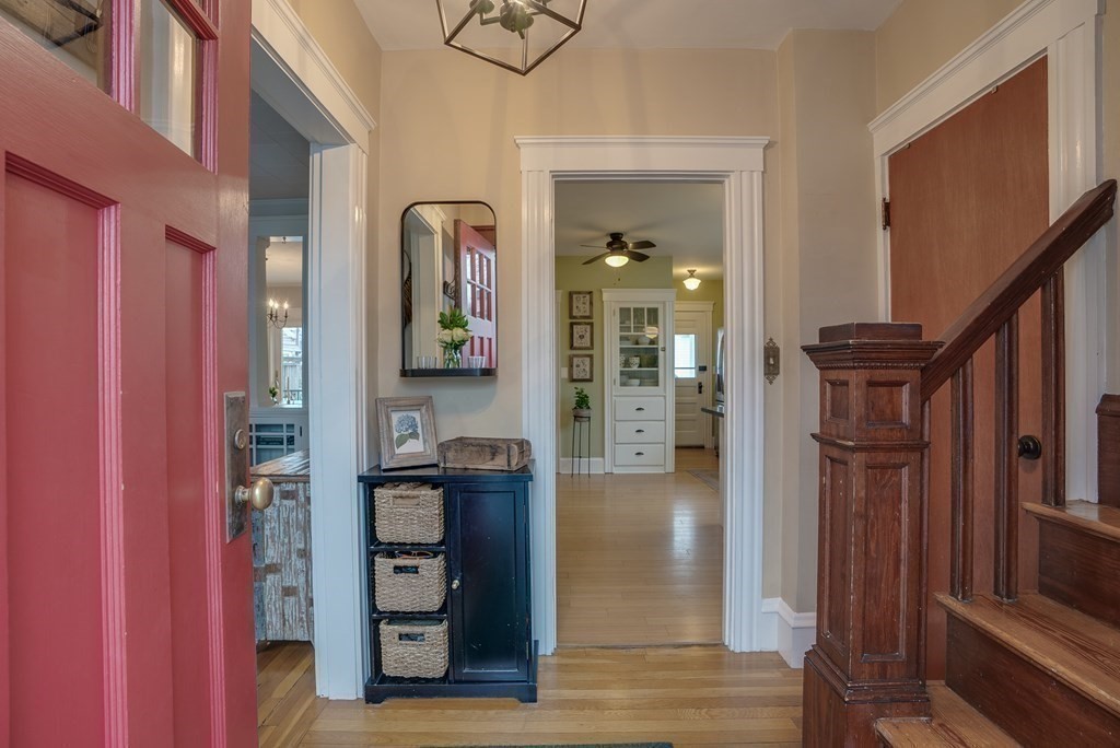 11 Norman Road North Andover, MA 01845 - Photo 3 of 35