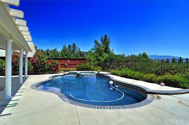 32263 Vía Bejarano Temecula, CA 92592 - Photo 26 of 30