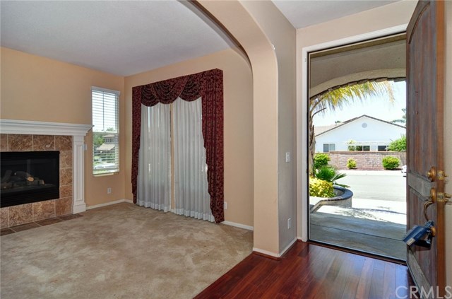32263 Vía Bejarano Temecula, CA 92592 - Photo 5 of 30