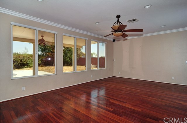 32263 Vía Bejarano Temecula, CA 92592 - Photo 7 of 30