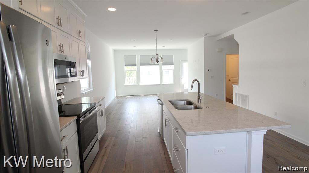 3546 Rochester Road Royal Oak, MI 48073 - Photo 9 of 22