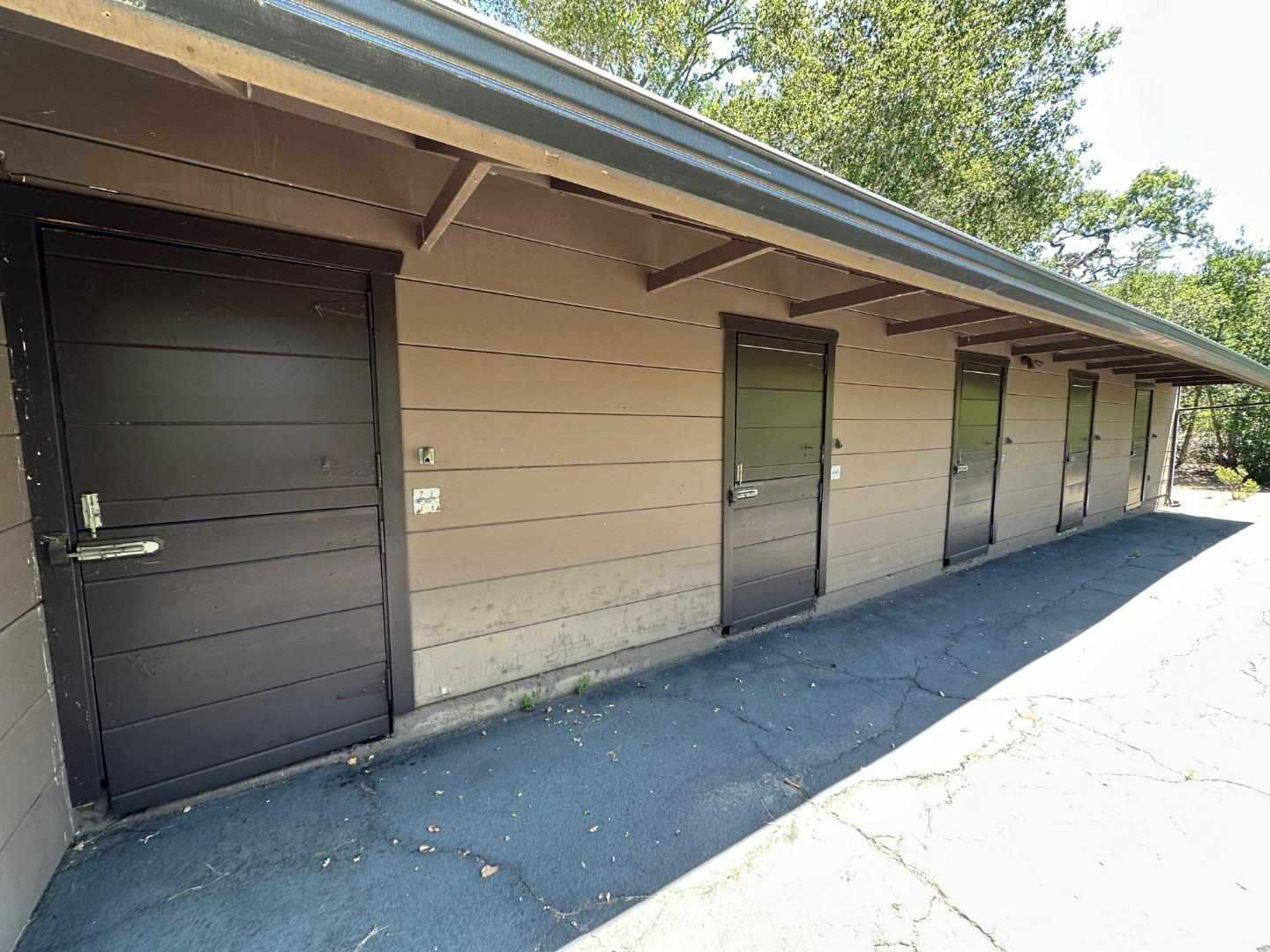 389 Moore Road Woodside, CA 94062 - Photo 17 of 20