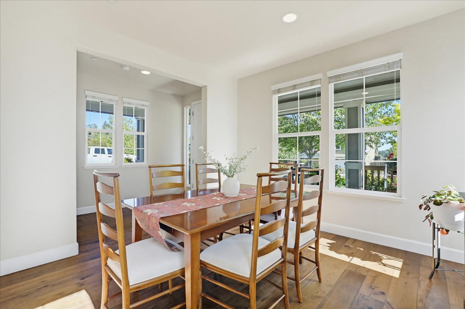21590 Cascade Crossing Road Grass Valley, CA 95949 - Photo 19 of 94